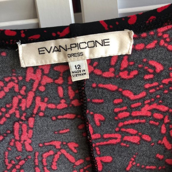 Evan Picone Dress Black and Red Long Sleeve V Neck & Gathering Detail Size 12 - Picture 4 of 10